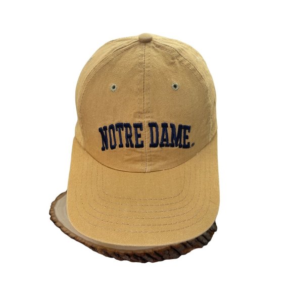 Vintage University Scholars 90’s NOTRE DAME FIGHTING IRISH Adjustable Hat Cap